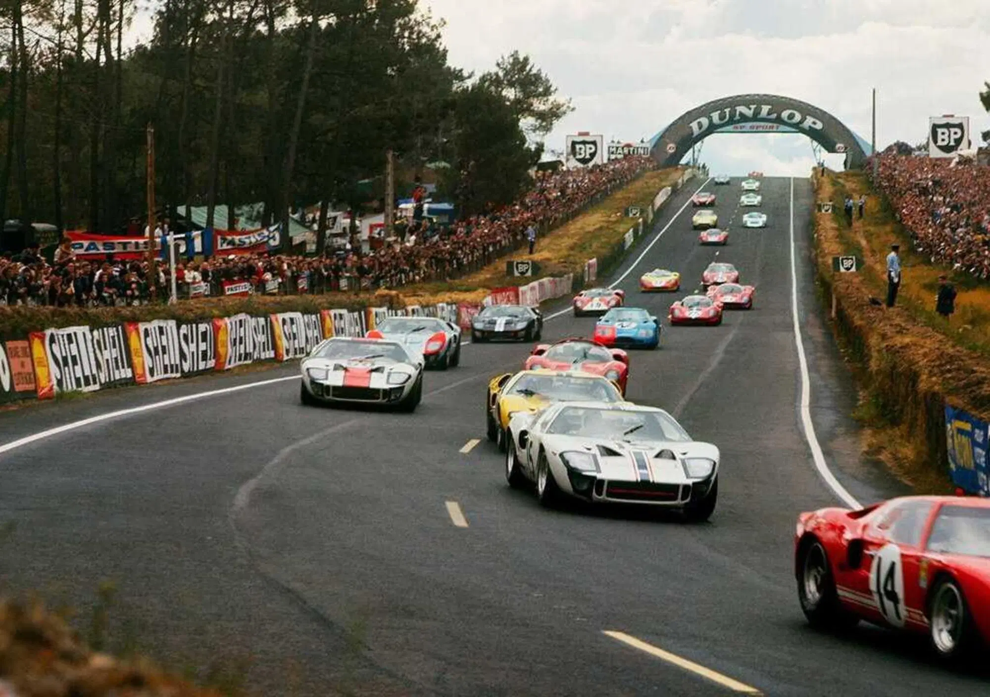 Race Day Le Mans '66