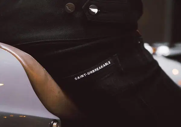 5 pantaloni da moto fighi