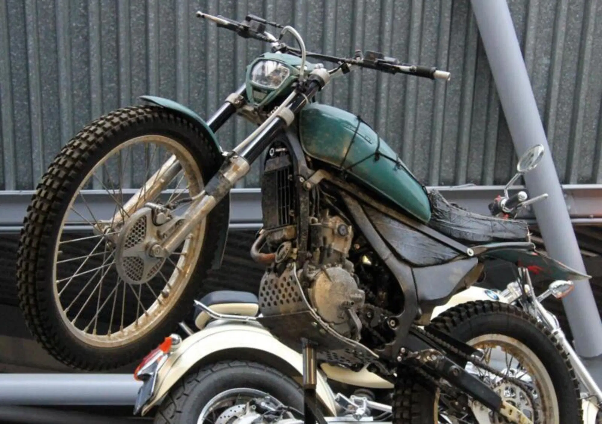 Montesa Cota 4RT - Quantum of Solace