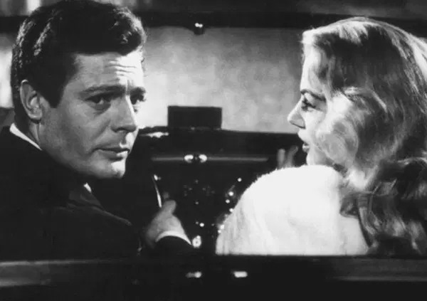 La dolce vita &egrave; ancora dolce: 6 motivi per guardarla a 60 anni dalla Palma d'Oro a Cannes