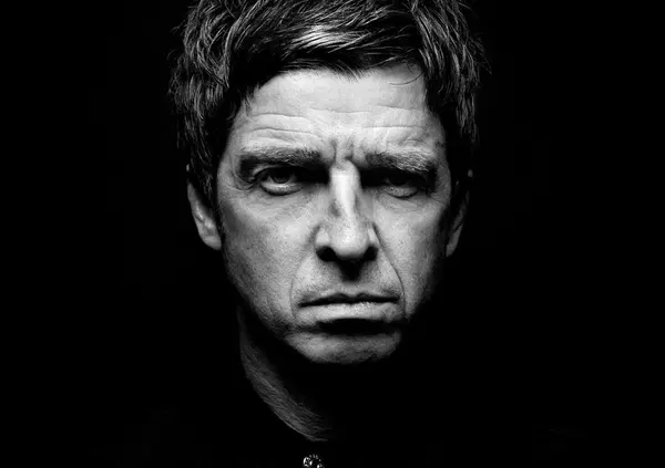 Tanti auguri Noel Gallagher, insopportabile numero uno 