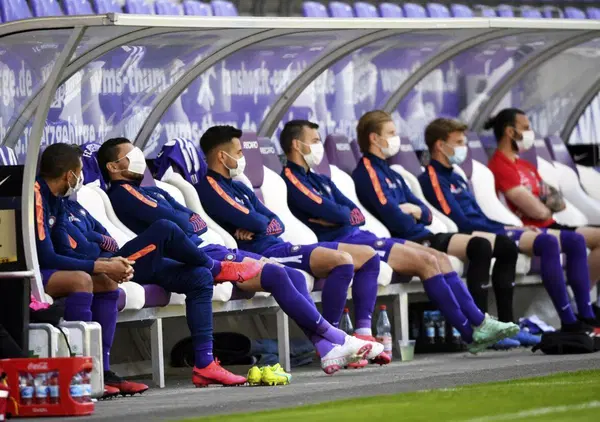 Prima partita di venerdi, seconda il 13: il calcio sfida la sfiga nell'anno pi&ugrave; sfigato