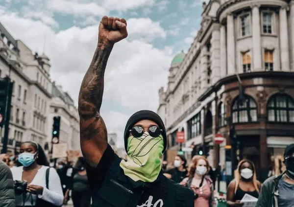 Lewis Hamilton &egrave; l'unico pilota ad avere qualcosa da dire