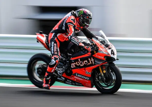 Test di Misano: vanno troppo piano le MotoGP o troppo forte le Superbike?