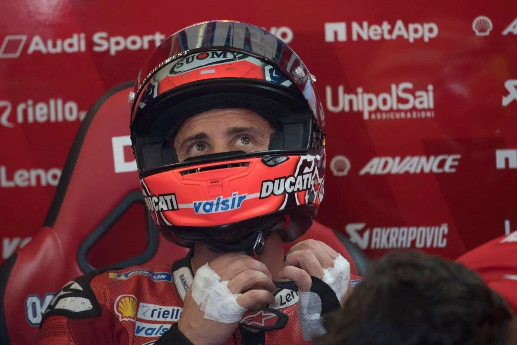 20200707 120944859 1836