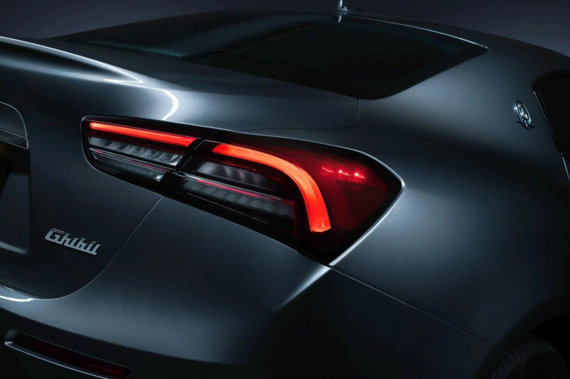 Maserati Ghibli Hybrid (17)