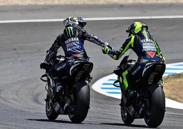 Il mistero sulla foto virale della gomma di Rossi. Abbiamo chiesto all'ingegner Bernardelle