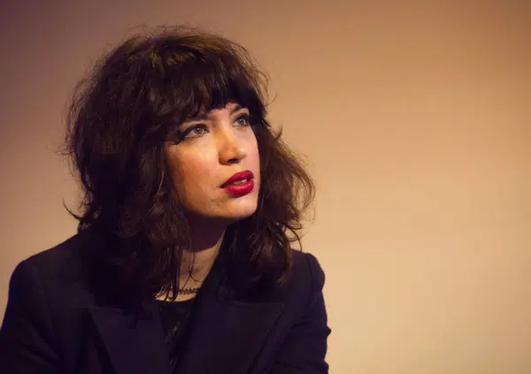 Appunti di felicit&agrave;. "Impariamo dai greci: non si fotografa una stella cadente"