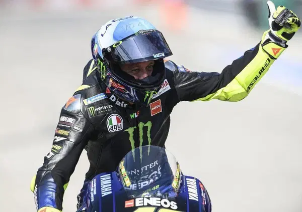 Valentino Rossi pu&ograve; davvero vincere il mondiale? L'abbiamo chiesto a Pernat, Beltramo, Lucchinelli, Chili e Salvadori