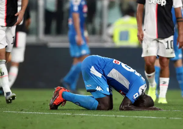 Caos Covid, la Juve vince a tavolino sul Napoli: Sollazzo: "Quando impareremo a vergognarci?"