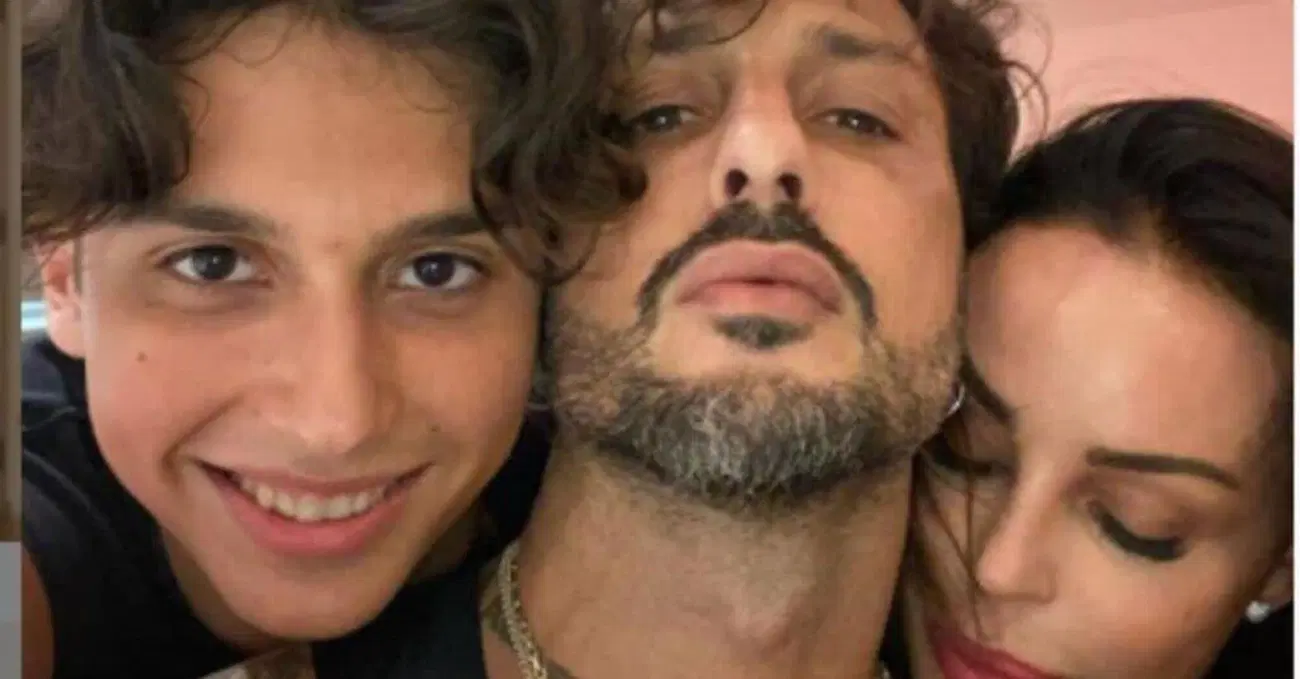 Fabrizio Corona choc a Nina Moric: &ldquo;Ti fracasserei la testa per ucciderti&rdquo;. E il figlio: &ldquo;Qui imparo il male"