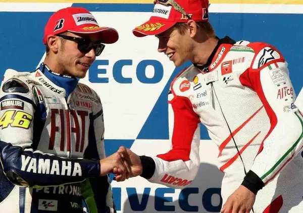 Casey Stoner shock: &ldquo;Triste vedere esultare Valentino per una top five. Senza Marquez il livello &egrave; basso"