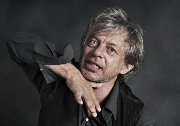 Paolo Rossi, la protesta: "Chi ha scritto il Dpcm a teatro non ci &egrave; mai andato"