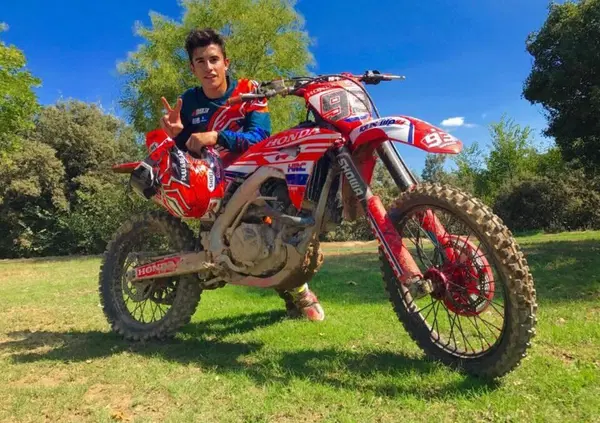 La sai l'ultima su Marc Marquez? Gli hanno smontato tutte le moto!
