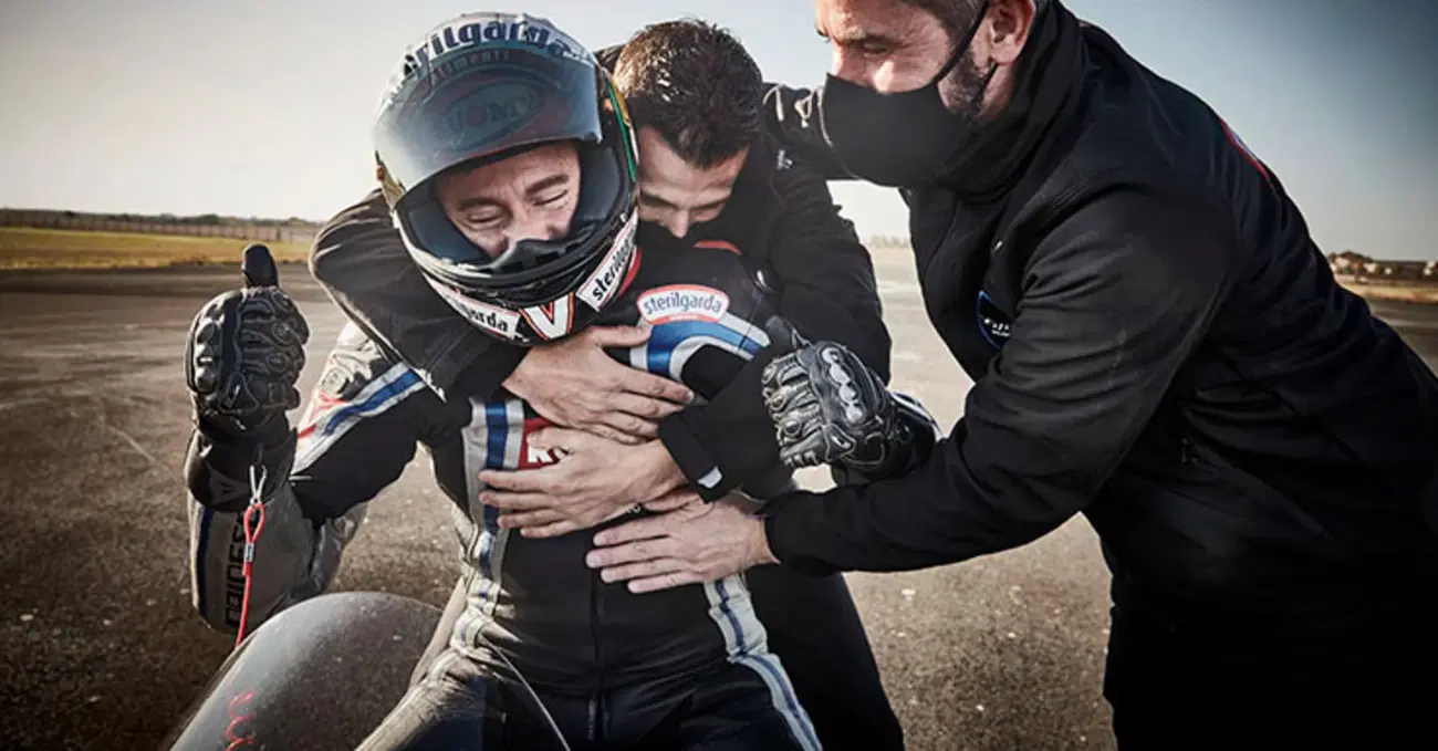 Max Biaggi a 408 Km/h ci insegna che la passione &egrave; sempre pi&ugrave; forte di tutto