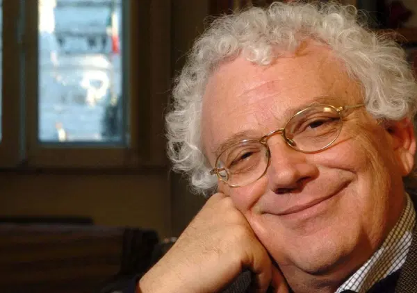 Il libro di Dell'Arti ci fa rimpiangere quando i duelli (anche in Parlamento) finivano a sciabolate