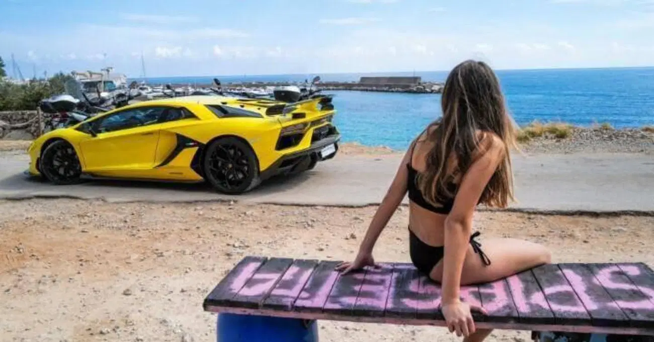 Bambine e Lamborghini, ecco cosa non dicono sul servizio di Letizia Battaglia
