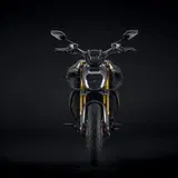Ducati Diavel 1260 Lamborghini: esclusiva e tamarra al punto giusto 3