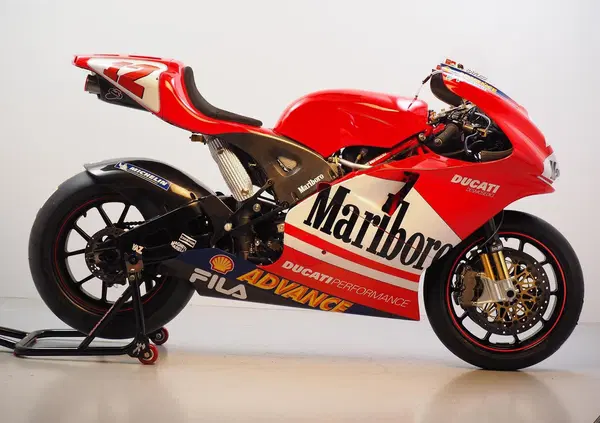 Come si compra una MotoGP: la storia di Gianluca, dalla Ducati GP3 alla NSR 500 di Doohan