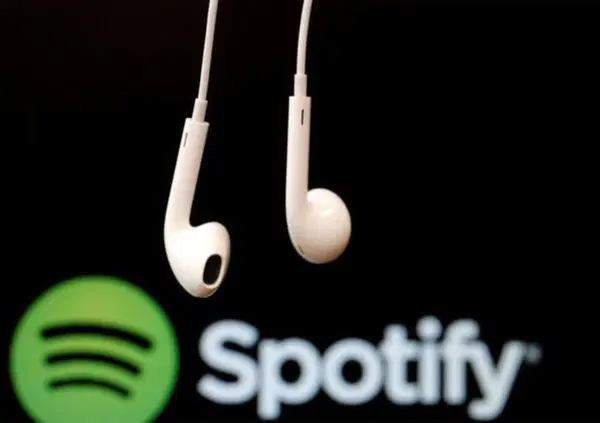 Spotify paga la musica 19 miliardi di dollari, ma non ai musicisti 