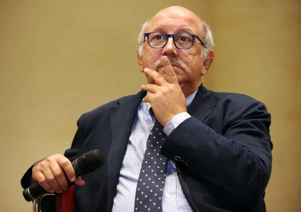 Sanremo con pubblico e il Covid? Pierluigi Battista: "Urge disobbedienza civile"