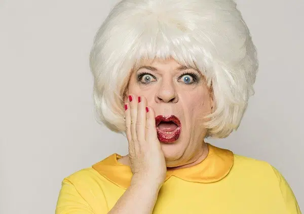 Zan, Draghi e falli di gomma, Platinette non risparmia nessuno: "I veri discriminati di oggi sono gli eterosessuali"