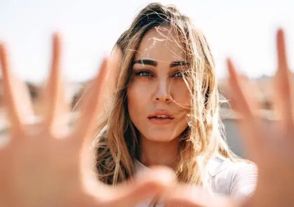 Ben vengano le battute sui napoletani: all'estero l'Italia &egrave; rappresentata da noi 