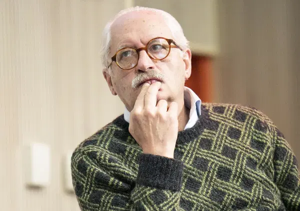 Ex Br arrestati, il cantautore extraparlamentare Manfredi ci va gi&ugrave; durissimo: &ldquo;Atto punitivo. Come nel sistema islamico pesa il giudizio dei familiari"