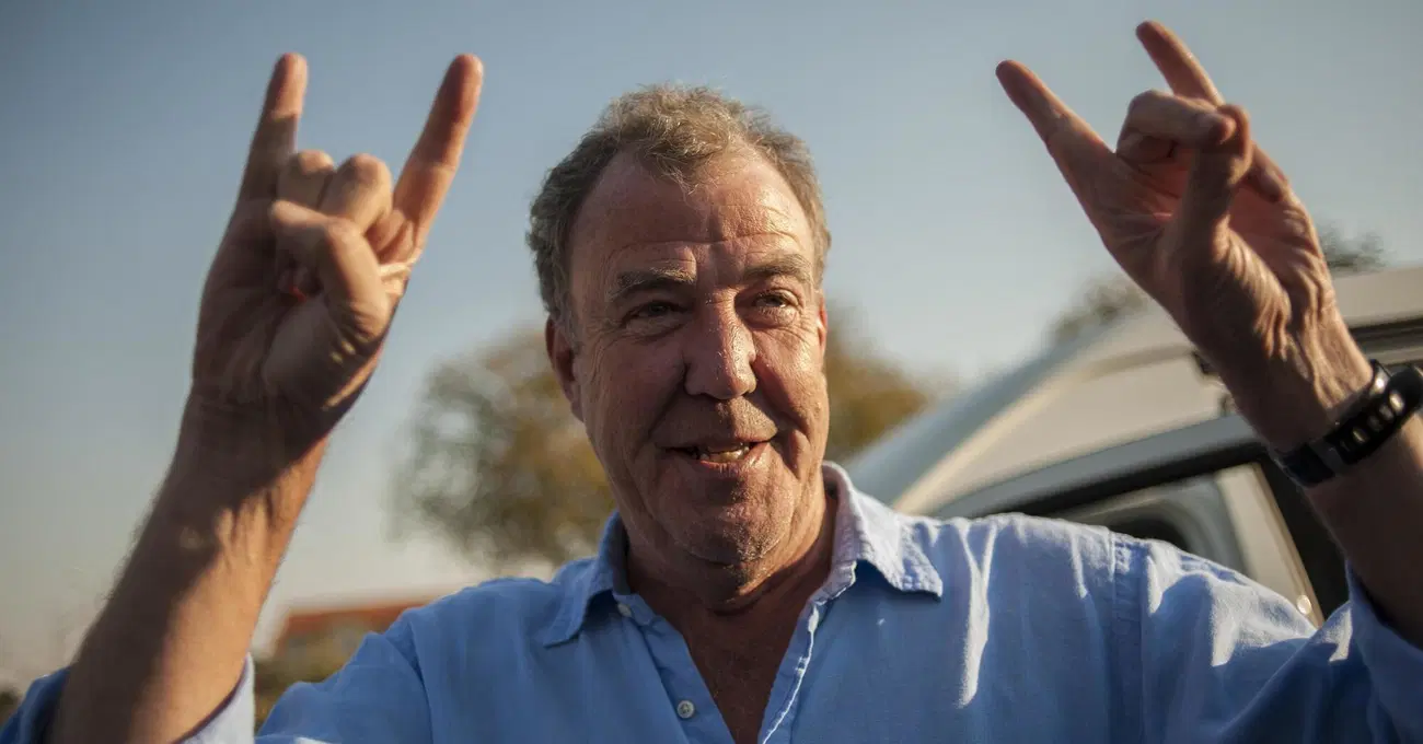 Jeremy Clarkson doma i cavalli ma non le vacche: &ldquo;Una mi ha attaccato e mi ha fracassato i testicoli&rdquo;