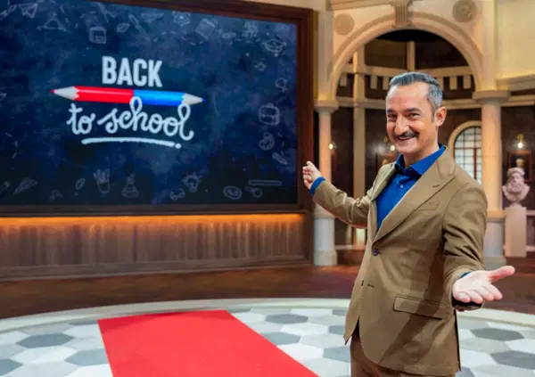 Back to School: contro il logorio dell'ignoranza vip, l'unica cura &egrave; l'imperdibile perfidia dei bambini