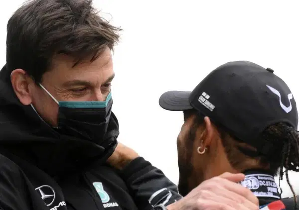 Toto Wolff sul ritiro di Lewis Hamilton: &ldquo;Un atto d'accusa verso la Formula 1&rdquo;