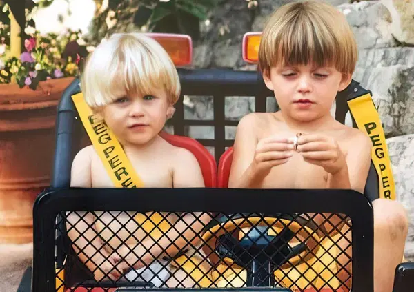 I fratelli Leclerc si raccontano: "La competizione, il futuro in Ferrari, il ruolo (e la mancanza) di pap&agrave;"