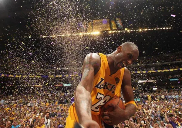 "Il mio Kobe": parla chi ha vissuto la trasformazione di Bryant in leggenda (e ci ha scritto un libro)