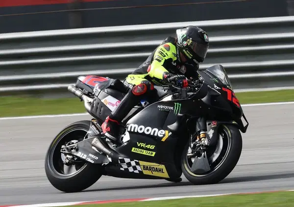 Marco Bezzecchi e l&rsquo;imperdonabile difetto della sua Ducati Desmosedici: la soluzione &egrave; nella storia di Valentino Rossi