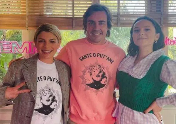 [VIDEO] Alonso a Sanremo fa da autista a Francesca Michielin ma lei storce il naso: "Andava pianissimo"