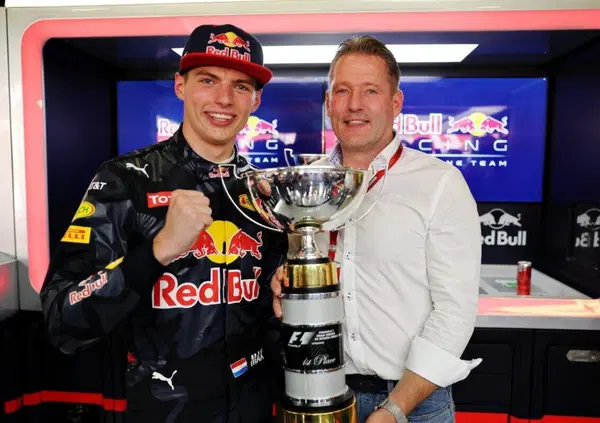 Jos Verstappen attacca i giornalisti: "Adesso pronti a salire sul carro del vincitore"