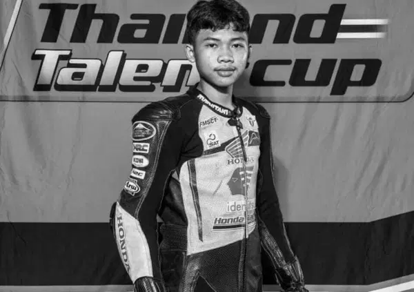 Non se ne pu&ograve; pi&ugrave;: un altro giovane pilota ha perso la vita in pista. E' il terzo in una settimana