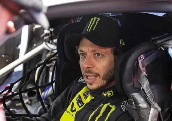 Valentino Rossi fa lievitare i prezzi: 50% in pi&ugrave; per la prima a Imola del Dottore. L'alternativa &egrave; Sky
