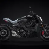 Ducati XDiavel Nera: Poltrona Frau eleva alla massima potenza l’eleganza della sport-cruiser