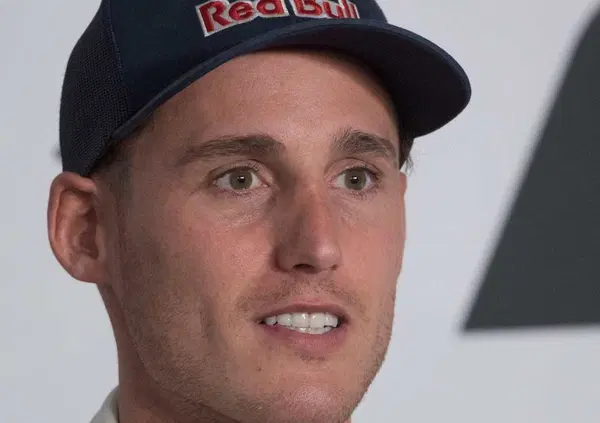 Pol Espargar&ograve; come Tafazzi: "La Honda merita uno che vince". Oppure la sa lunga...