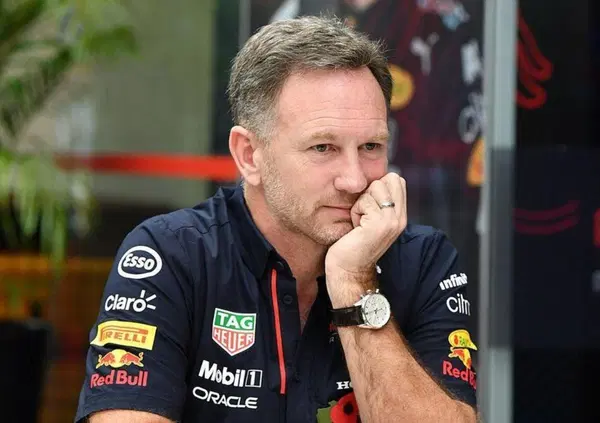Horner denuncia la Mercedes per il licenziamento di Michael Masi: "Non ha fatto nulla contro le regole"