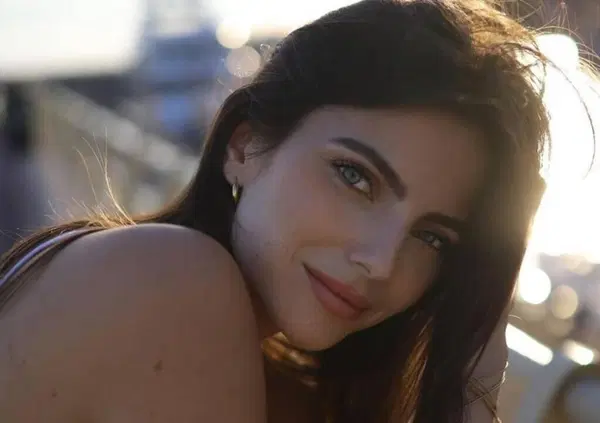 La fidanzata di Verstappen contro il suo ex Kvyat: ecco cos'ha fatto per l'Ucraina