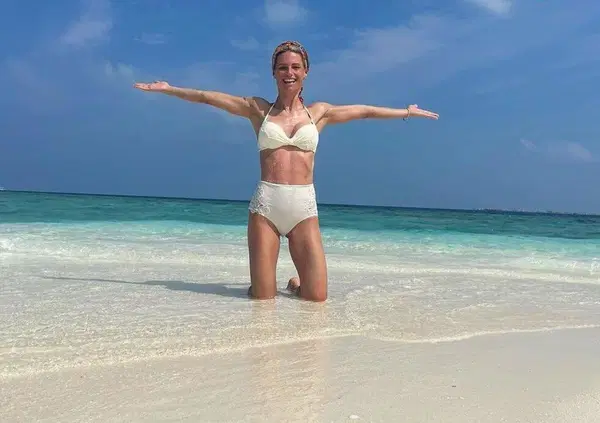 La ridicola fenomenologia social della soubrette che si strugge per l'Ucraina &egrave; una cafonata