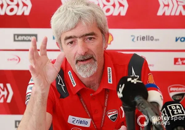 Dall'Igna prova a tranquillizzare Bagnaia ma gli scappa un occhiolino a Bastianini: &ldquo;Se continua cos&igrave;...&rdquo;