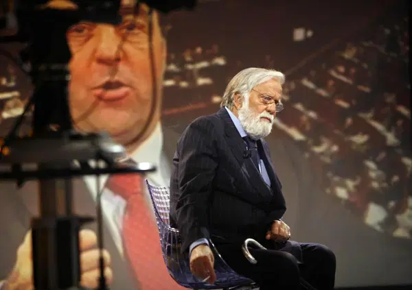 Funari Funari Funari su Sky, i produttori: "Era come Kanye West. Il suo genio ha rivoluzionato la tv"