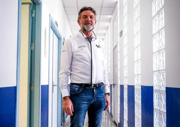 Il medico della MotoGP: se non arriva un certificato di guarigione Marc Marquez non corre a Austin