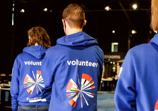 L'Eurovision e il problema dei volontari nei grandi eventi: uno spettacolare risparmio