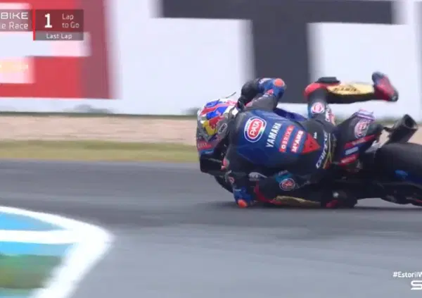 Marc Marquez scansati! Adesso c'&egrave; un altro re e si chiama Toprak Razgatlioglu [VIDEO e FOTO]