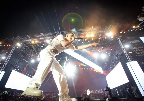 Molestie a Blanco? I veri violenti siete voi con queste (pericolose) polemiche del ca**o