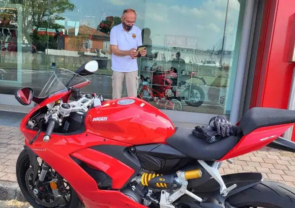 Sulla strada per Gresini abbiamo incontrato Giancarlo Falappa: &ldquo;Bastianini non &egrave; rosso! Io? Pronto a tornare in moto, ma..."